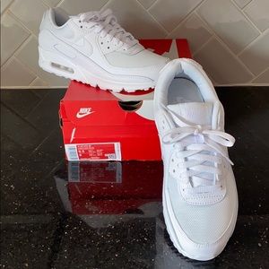 Women’s Air Max 90 sneakers
